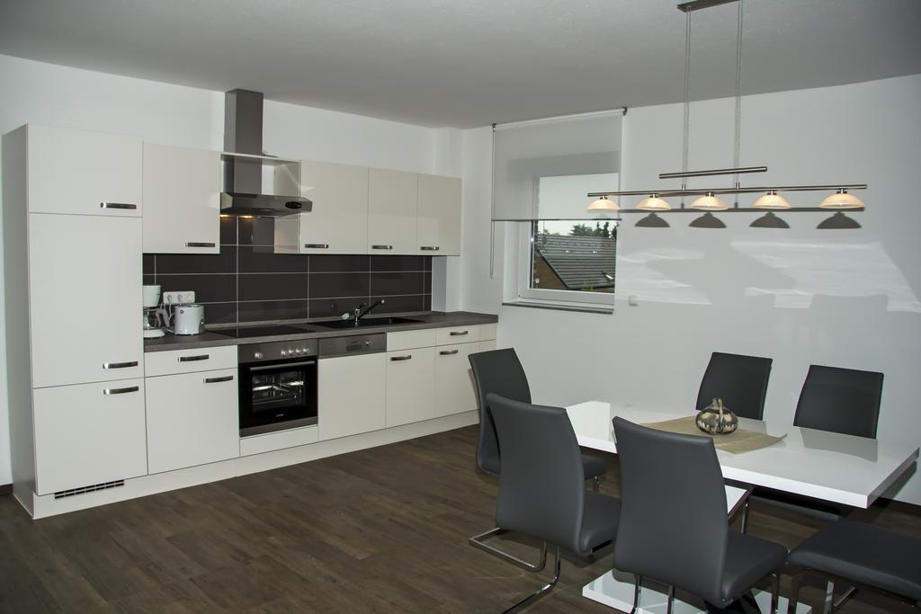 Ohlenforst Vis A Vis Aparthotel Wassenberg Room photo