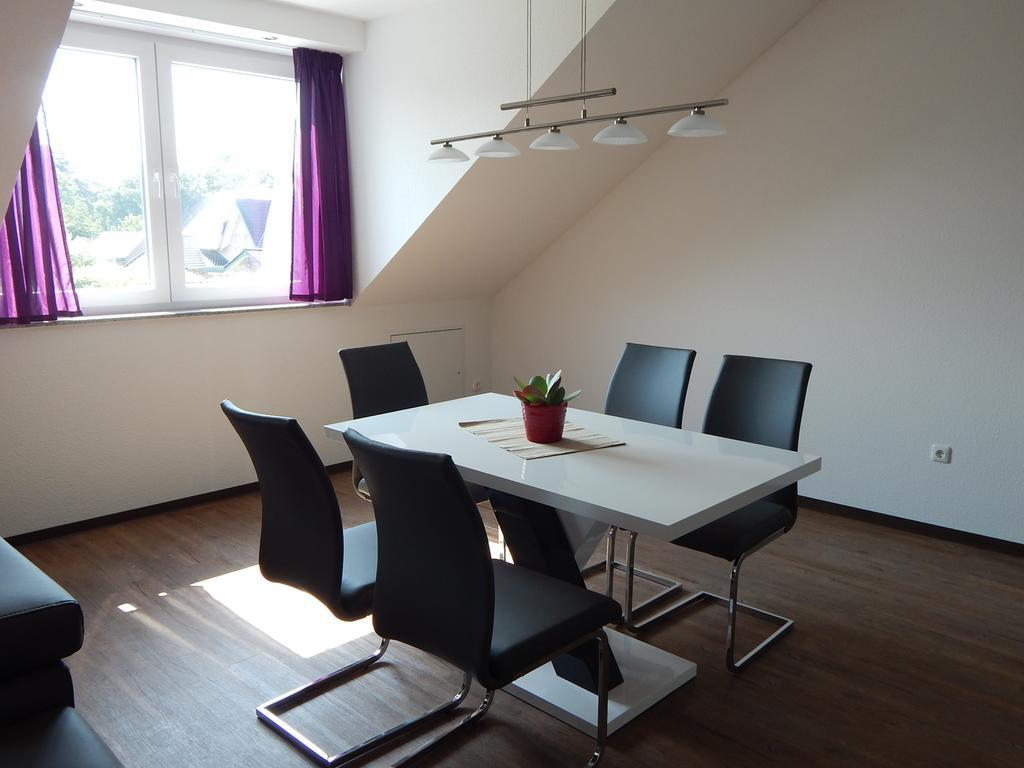 Ohlenforst Vis A Vis Aparthotel Wassenberg Room photo
